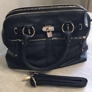 Street Level Black Tote